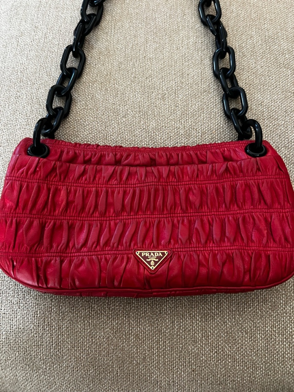 Prada Red Gaufre bag - Picture 7 of 15